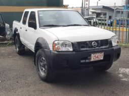 Excelente Nissan Frontier 2011 lleno