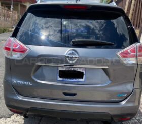 Excelente Nissan XTRAIL 2016