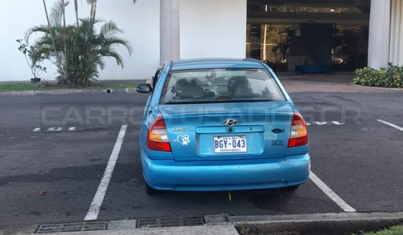 Excelente Hyundai accent verna 2000 lleno