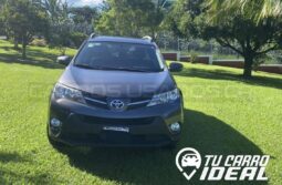 Excelente Toyota RAV4 2014 lleno