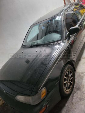 Muy Bueno Toyota Corolla 1995