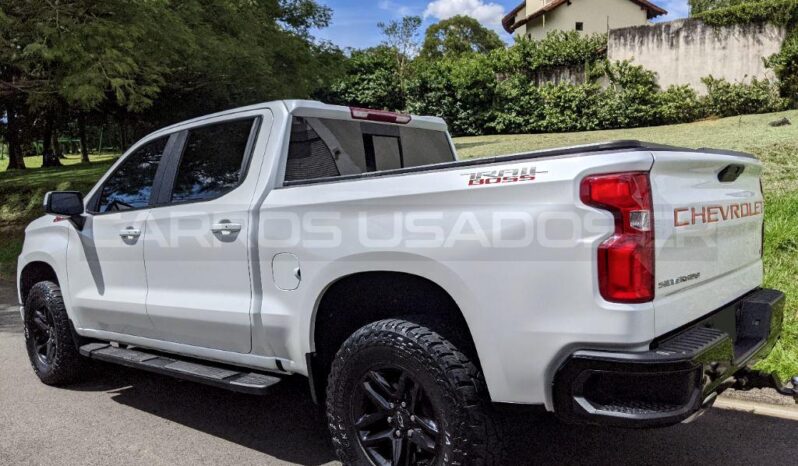 Muy Bueno Chevrolet Silverado Trailboss 2019 lleno