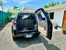 Excelente Suzuki Grand vitara 2011 lleno