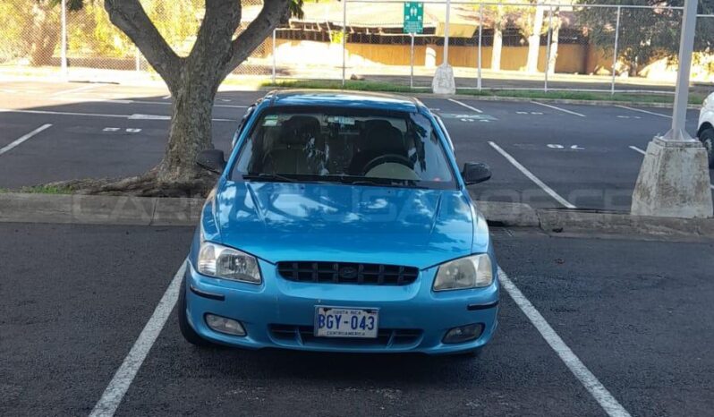 Excelente Hyundai accent verna 2000 lleno