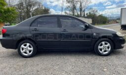 Excelente Toyota Corolla 2006 lleno