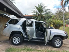 Excelente 2022 Toyota 4Runner