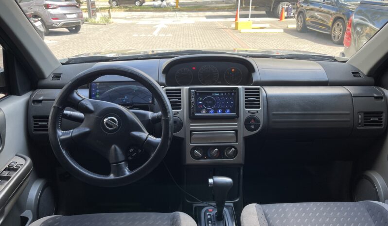 Muy Bueno 2009 Nissan X-Trail lleno