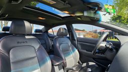 Excelente 2017 Hyundai Elantra lleno