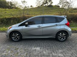 Excelente 2016 Nissan Note lleno