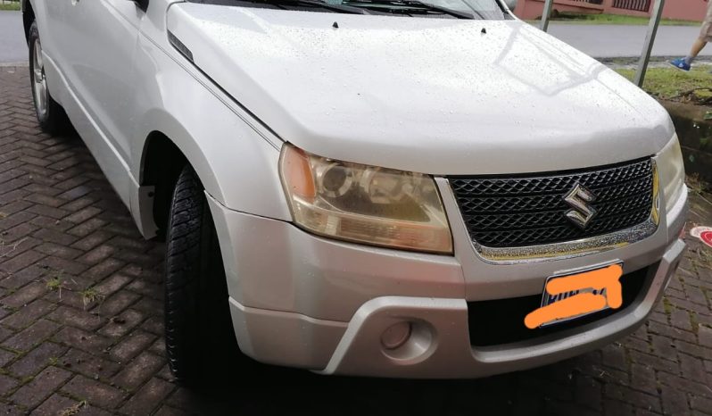 Muy Bueno 2010 Suzuki Grand Vitara lleno