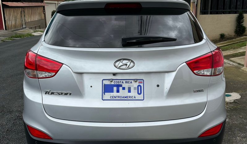 Excelente 2015 Hyundai Tucson lleno