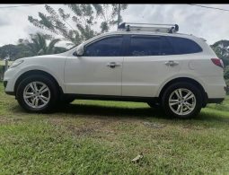 Excelente 2011 Hyundai Santa Fe lleno