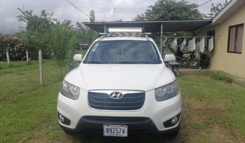 Excelente 2011 Hyundai Santa Fe lleno