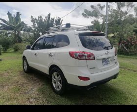 Excelente 2011 Hyundai Santa Fe